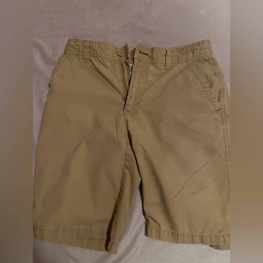 Tan khaki shorts in good condition